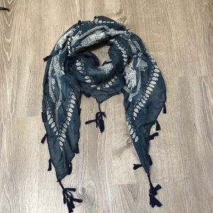 Women’s Scarf